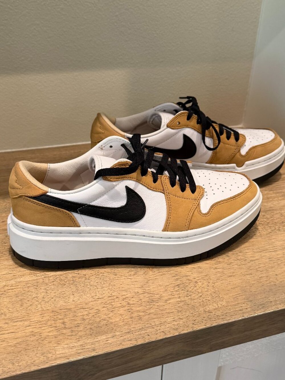Nike Air Jordan 1 Elevate Low Rookie of the Year Tan Black DH7004-701 Size 10 - Picture 8 of 11